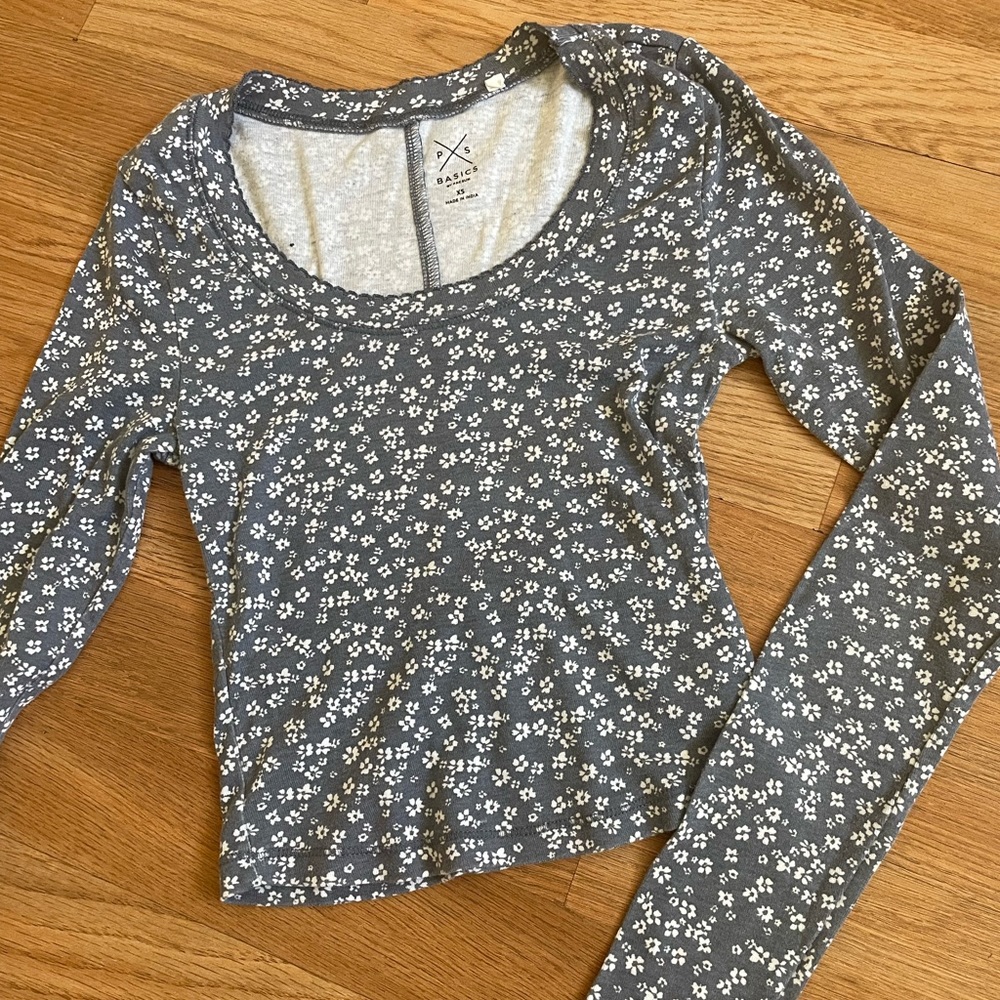 Brandy long sleeved top.